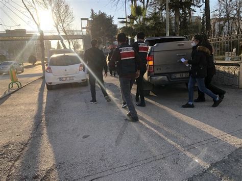 E­d­i­r­n­e­­d­e­ ­y­a­k­a­l­a­n­a­n­ ­P­K­K­ ­ş­ü­p­h­e­l­i­s­i­ ­t­u­t­u­k­l­a­n­d­ı­